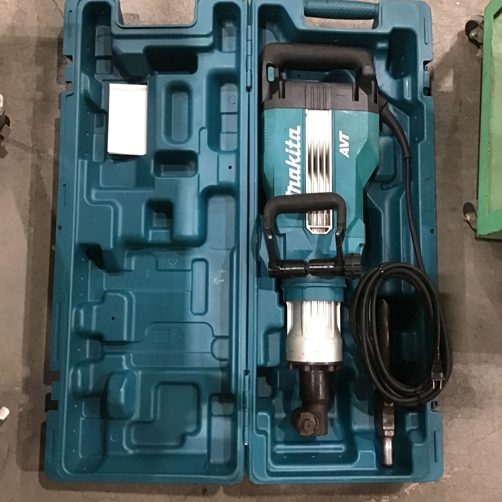 マキタ(makita) 電動ハンマ HM1511_100V【川口店】