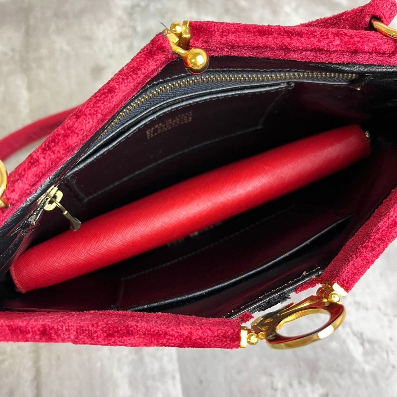 Roberta di Camerino ロベルタ　バゴンギ　肩掛け　チェーン 希少✨良品 ロベルタディカメリーノ ワンショルダーバッグ