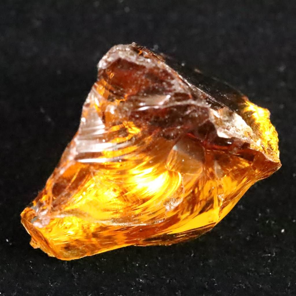 シェラネバダ産アンダラクリスタル アンバー ブラウン 13.6g 【榎本