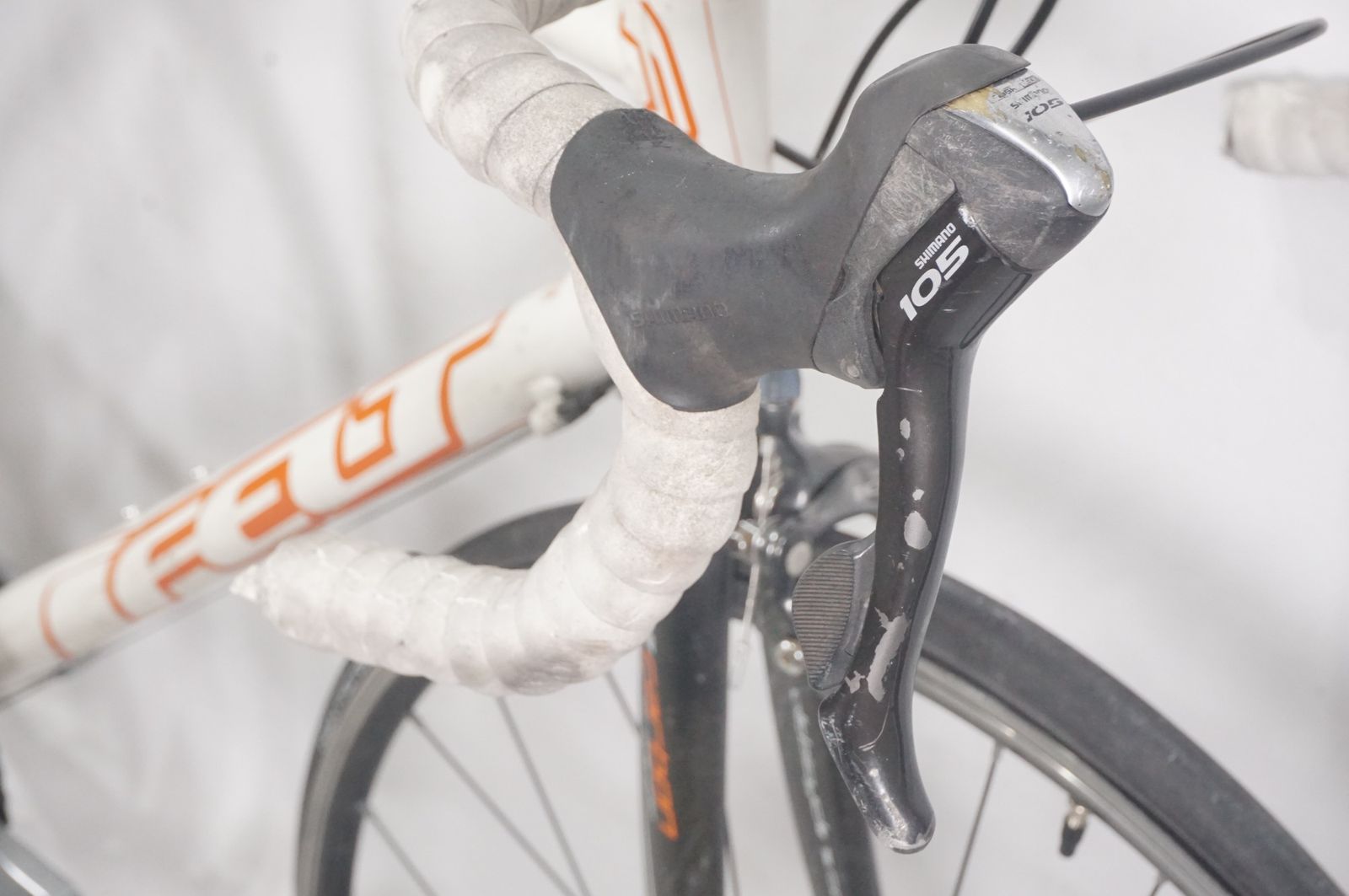 ジャンク FELT 「フェルト」 F85 2009年モデル ロードバイク