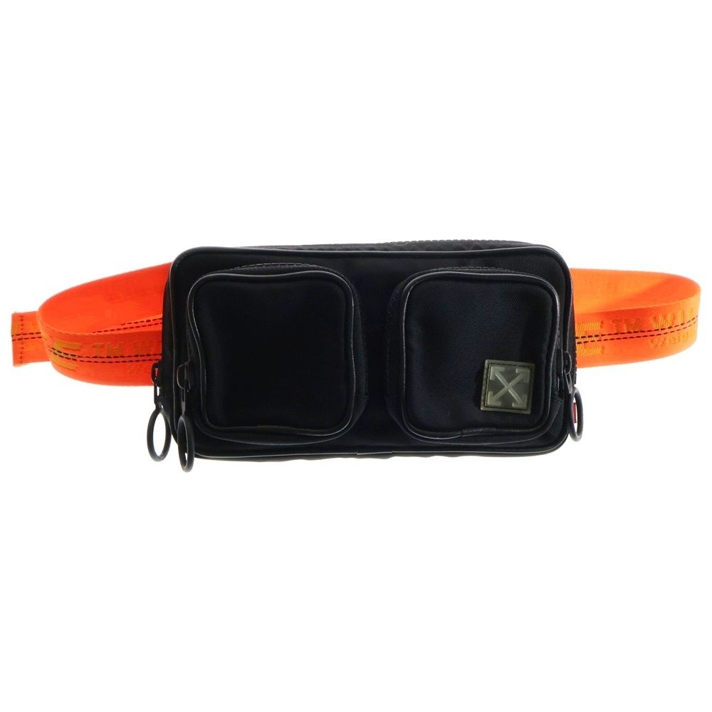 OFF-WHITE オフホワイト 3ポケット ボディバッグ OMNA024S18888008 ブラック