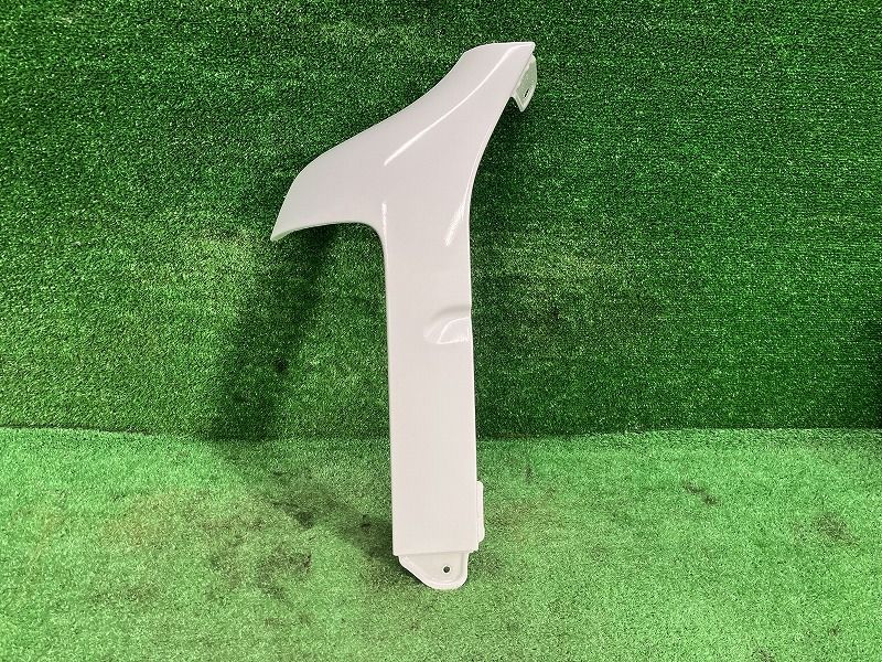 キャリィ DA16T 左フロントフェンダー 特装ベース車キャブシャシーアオリなしエアコン付 58611-82M00 26U