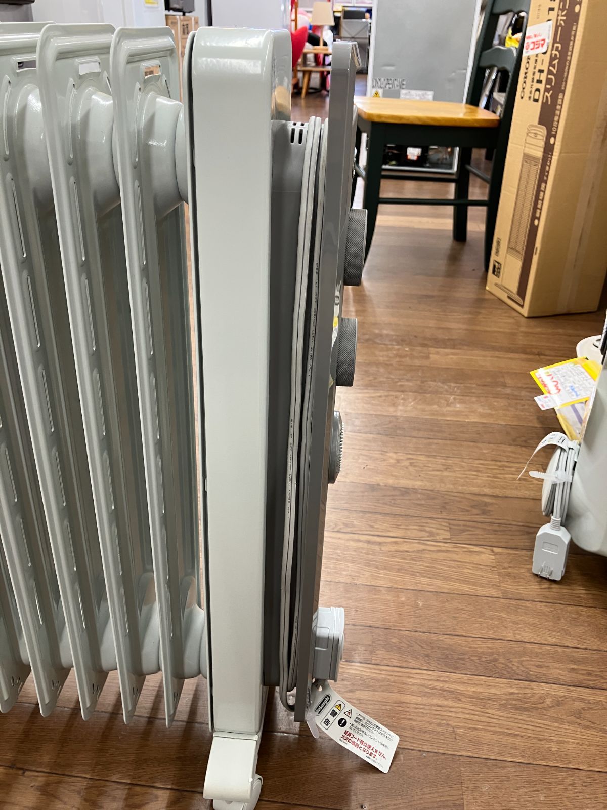 De Longhi オイルヒーター ヴェルティカルド C9-124 T WWW_KANDAIZUMI_COM