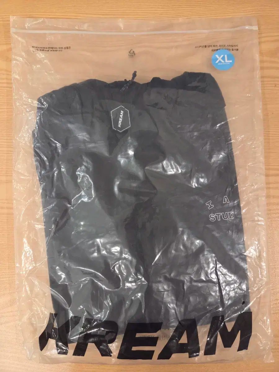 リップストップ ウィンドジャケット