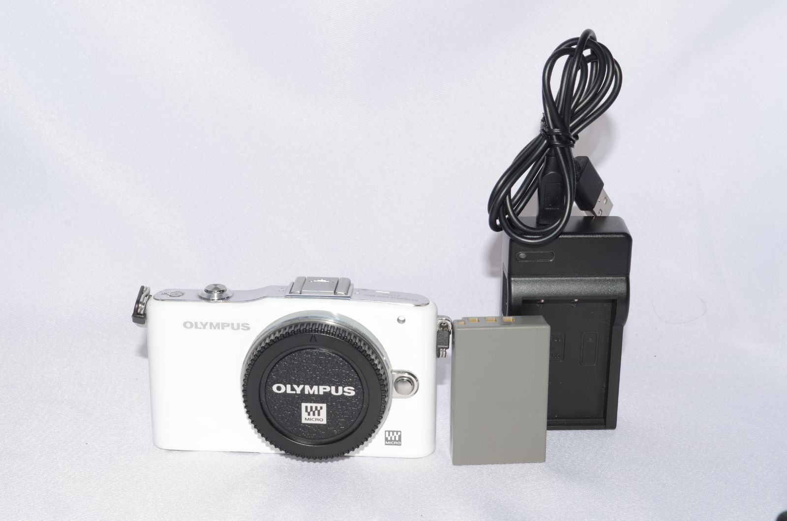 【美品】OLYMPUS PEN E-PM1 ホワイト Amazon | OLYMPUS ミラーレス一眼 PEN mini E-PM1 ボディ