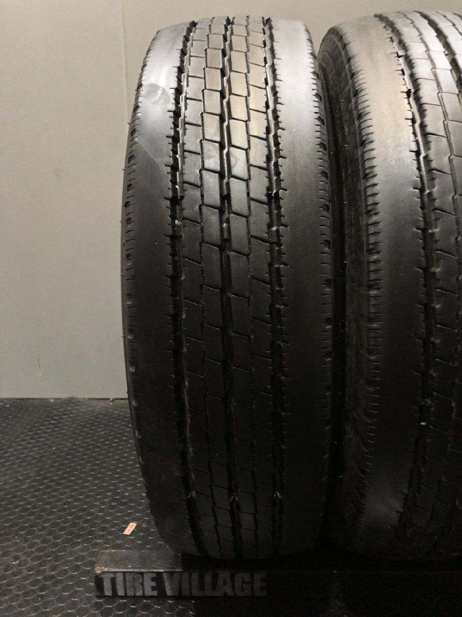 札幌発 引取OK TOYO DELVEX M134 205/75R16 113/111N LT 16インチ 