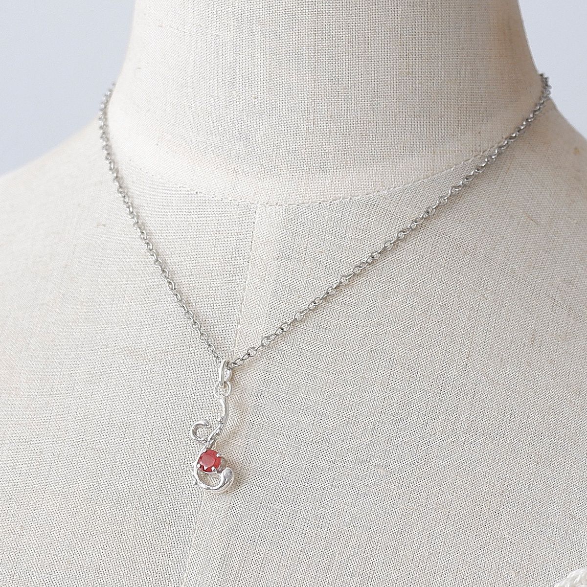 アンデシンのデザインペンダント 天然石