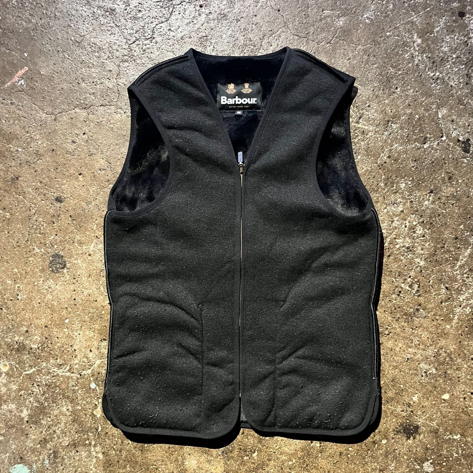 Barbour ファーライナーベスト 36 リバーシブル バブアー 品質タグ欠損
