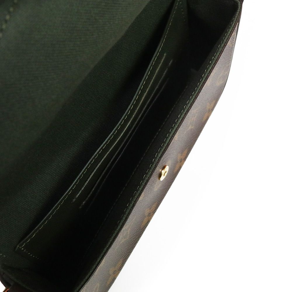 モノグラム ブラウン