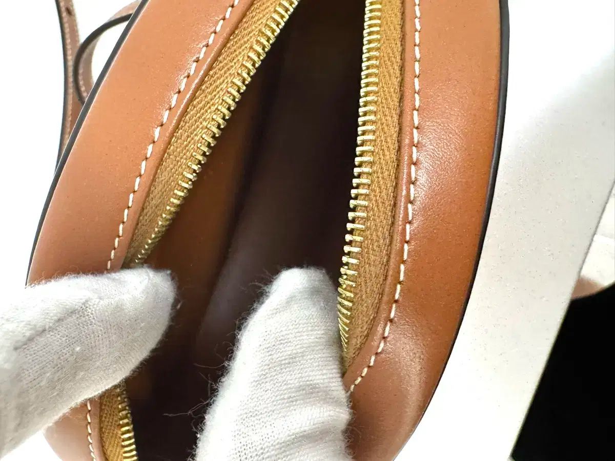 Celine セリーヌ