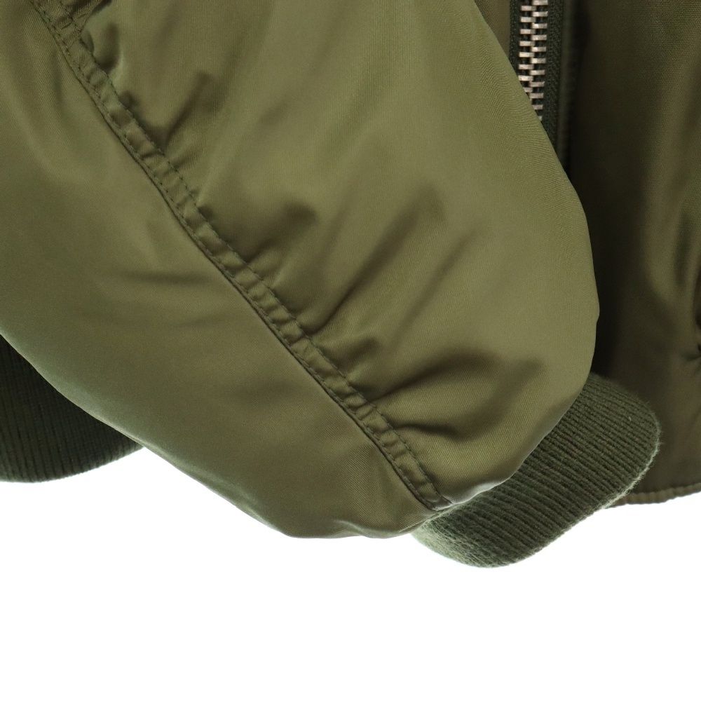 PRADA (プラダ) 23AW RE-NYLON CROPPED DOWN JACKET SGC350 S232 1WQ8