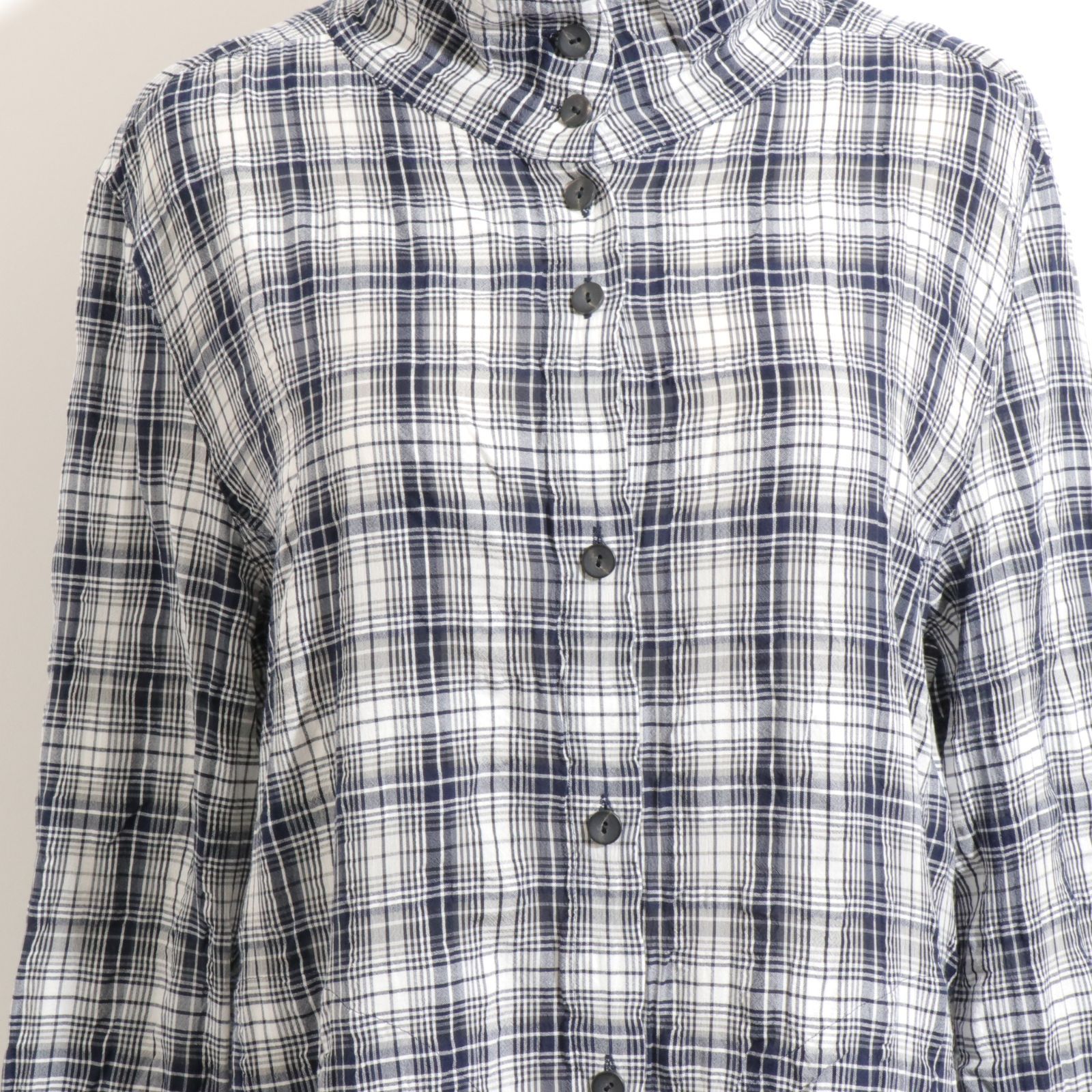 新品タグ付き❣️GIANNI LO GIUDICE 長袖シャツ size XL ☆美品☆ GIANNI LO GIUDICE ジャンニロジュディチェ トップス
