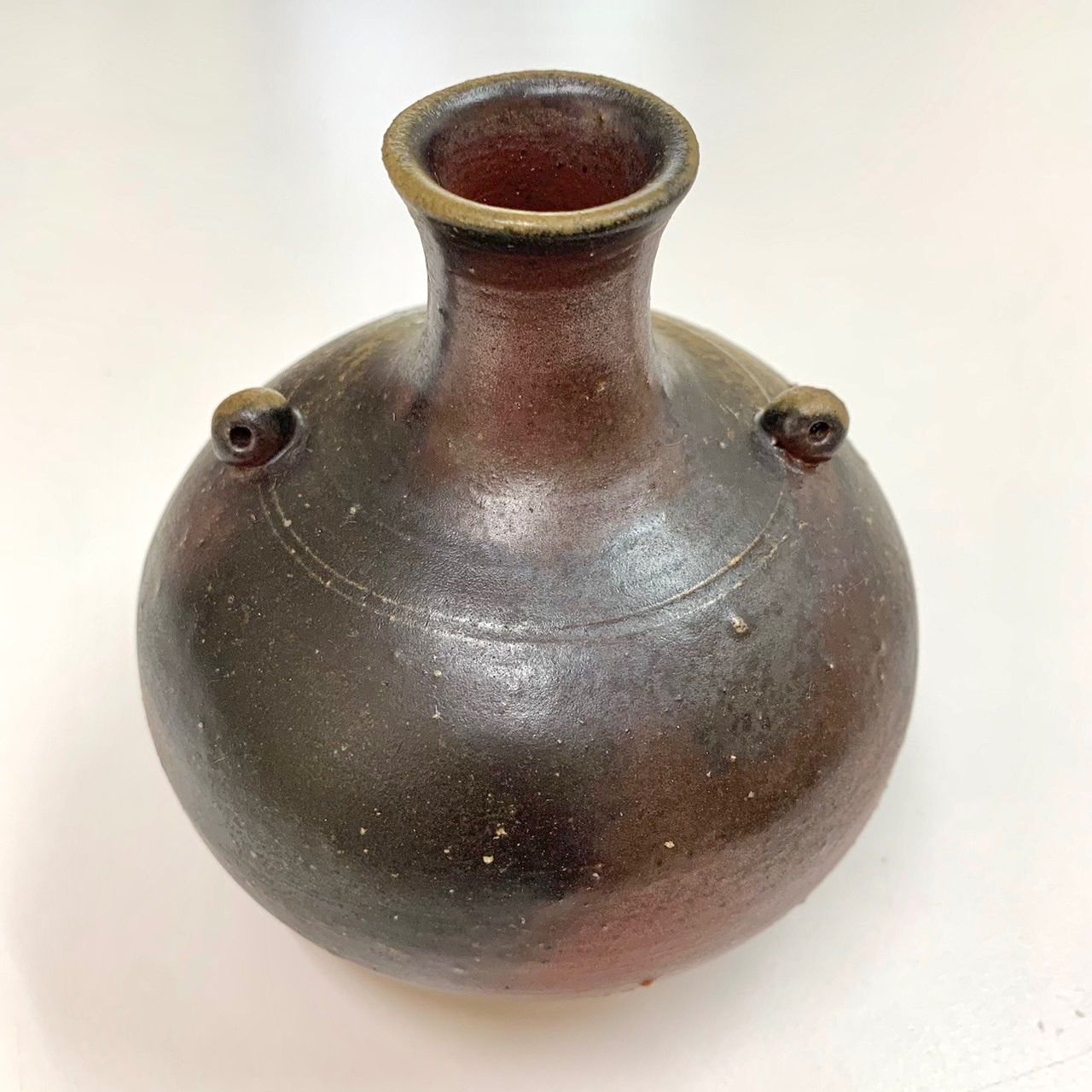 美品⭐️備前焼 花入】 ☆木村素静 作☆ とっくり型 色：黒茶 素材