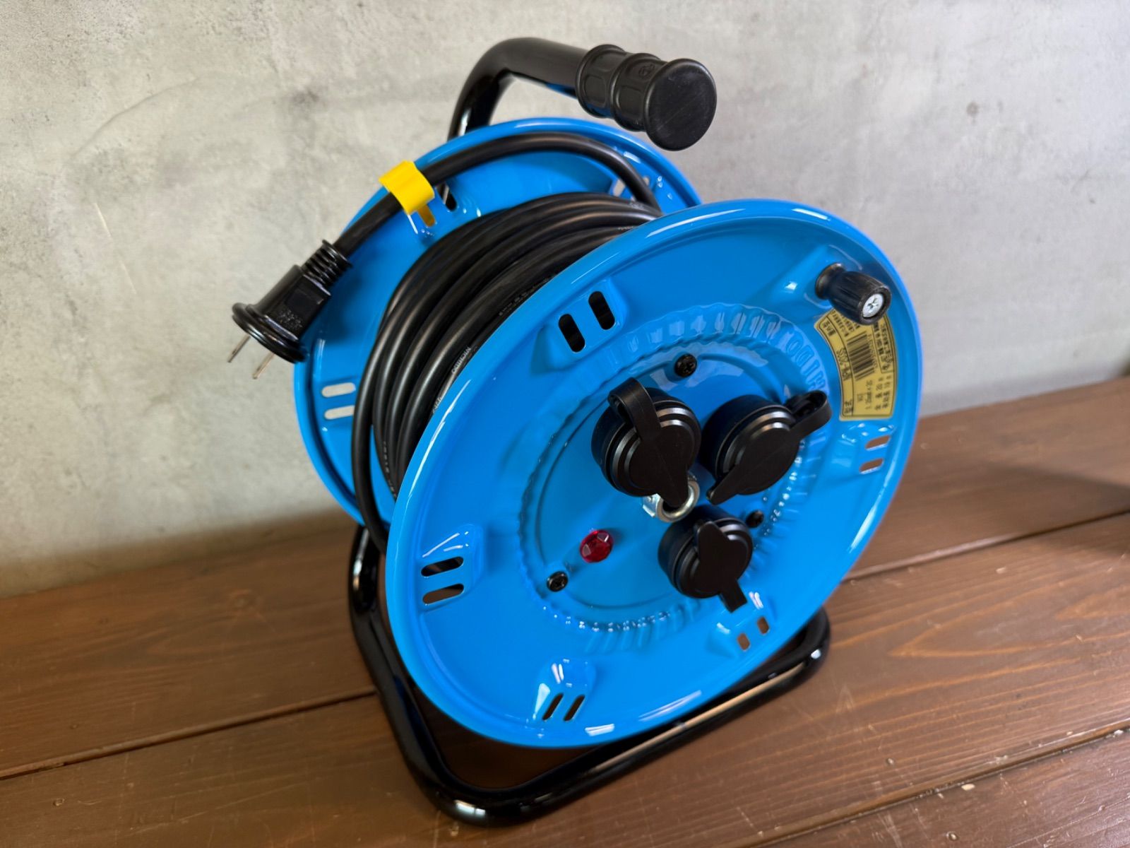 日動工業 防雨防塵電工ドラム 20m NPW-203S