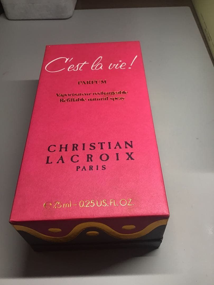 ヴィンテージ クリスチャンラクロワ セラヴィ