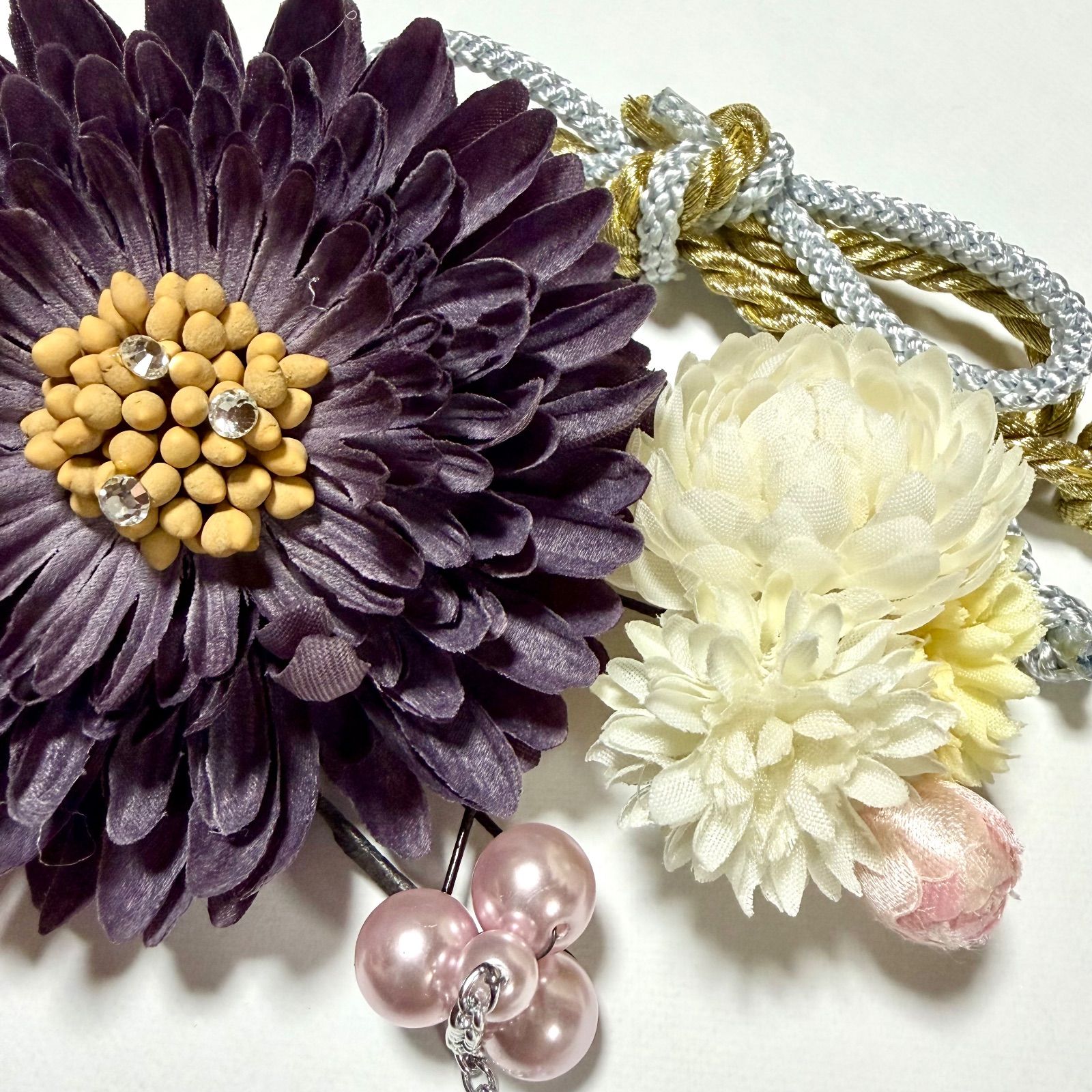 L171 髪飾り 紫 パープル ピンポンマム パール 組紐