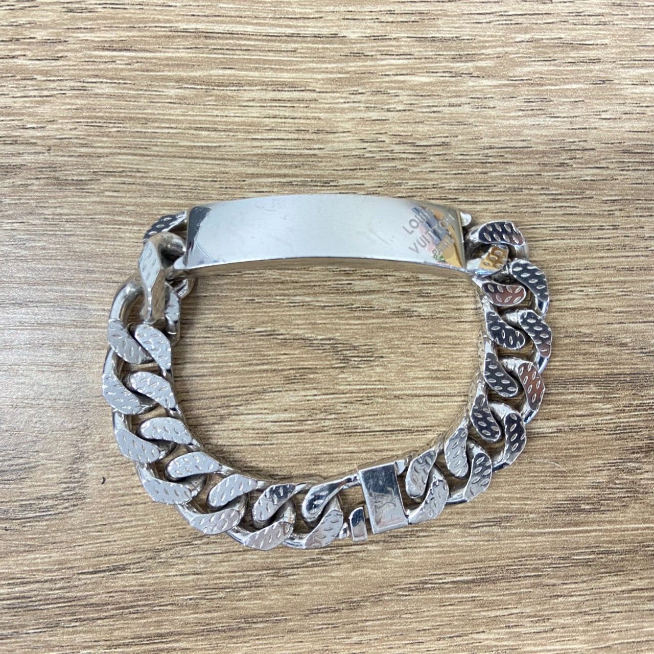 Louis Vuitton ルイヴィトン シルバー ブレスレット モノグラム LOUIS VUITTON ルイヴィトン ブラスレモンテーニュ ブレスレット