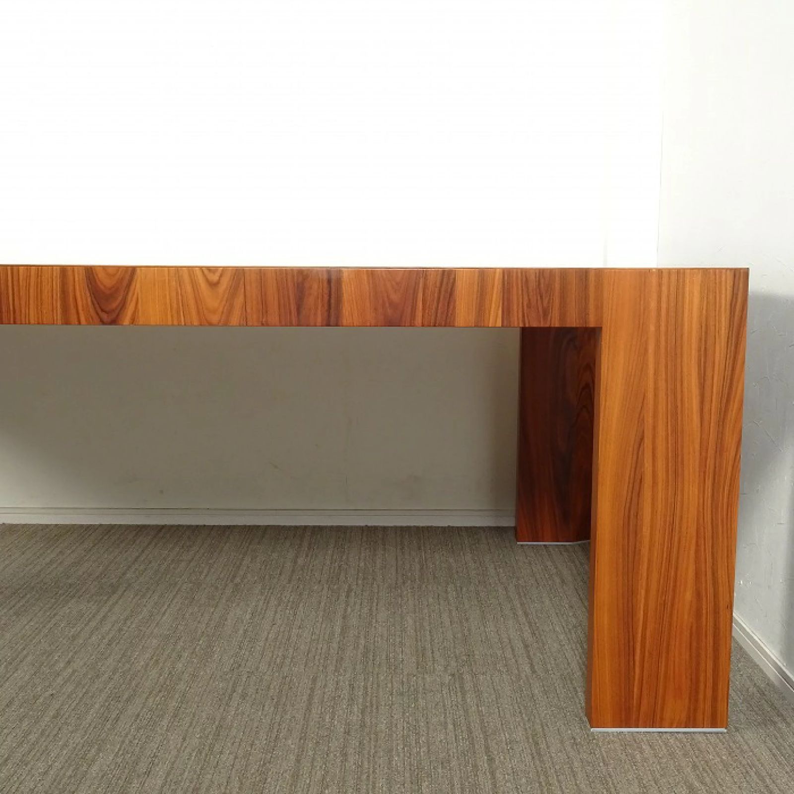 ◾︎SELUNO◾︎ 【展示美品】Cassina カッシーナ 370 EL DOM