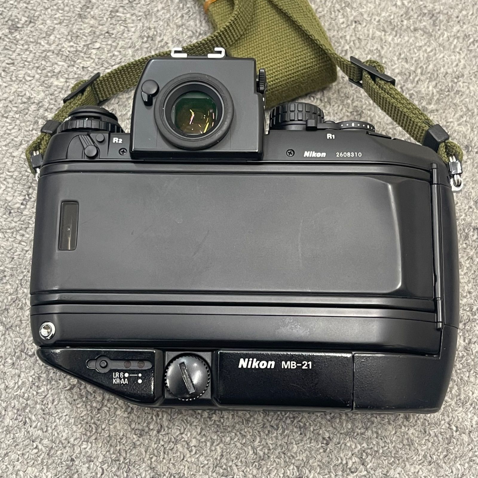 Nikon F4 一眼レフカメラ MB-21付き　ジャンク NPA】ジャンク Nikon ニコン F4 + MB-21 デジタルカメラ - メルカリ