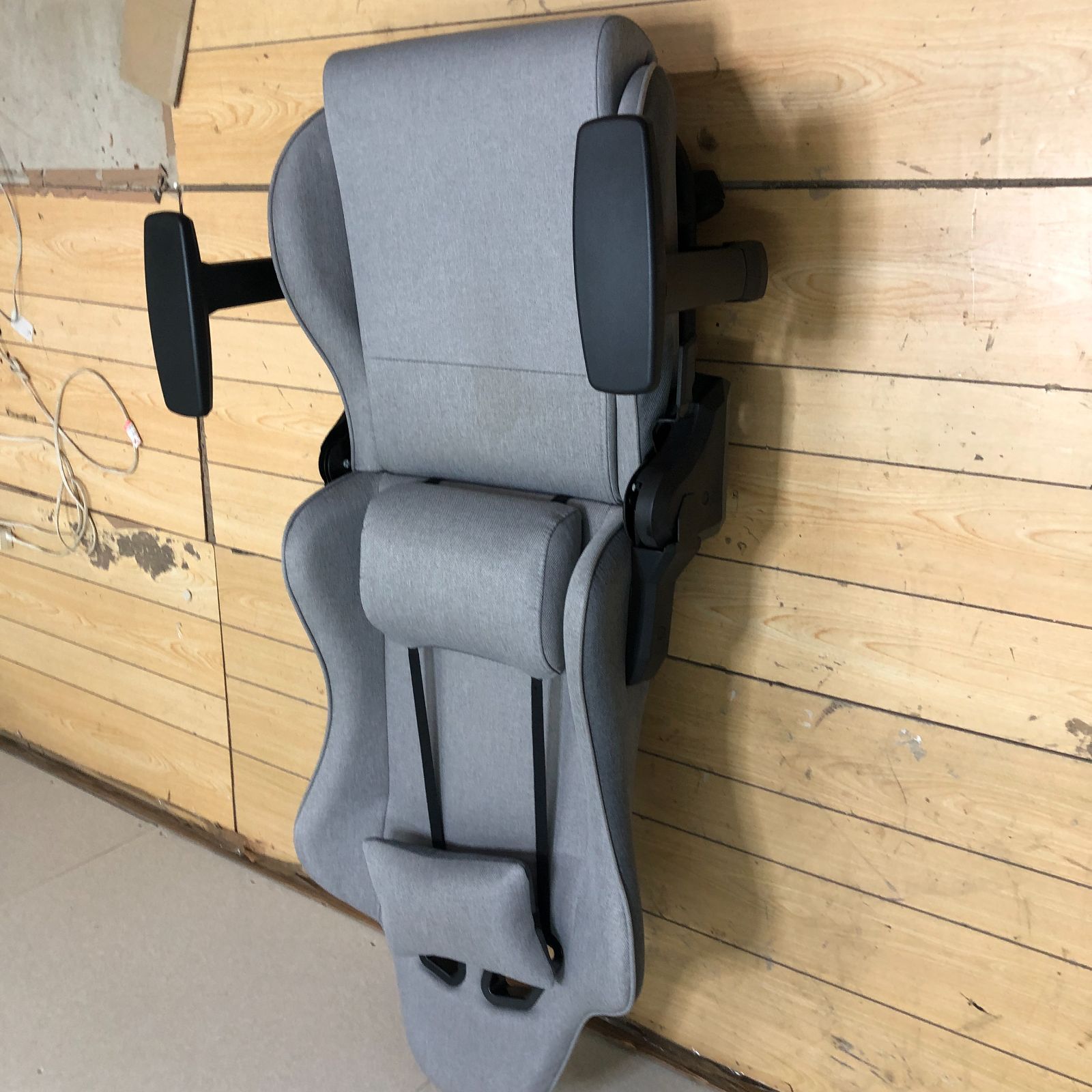 座椅子型ゲーミングチェア ファブリック