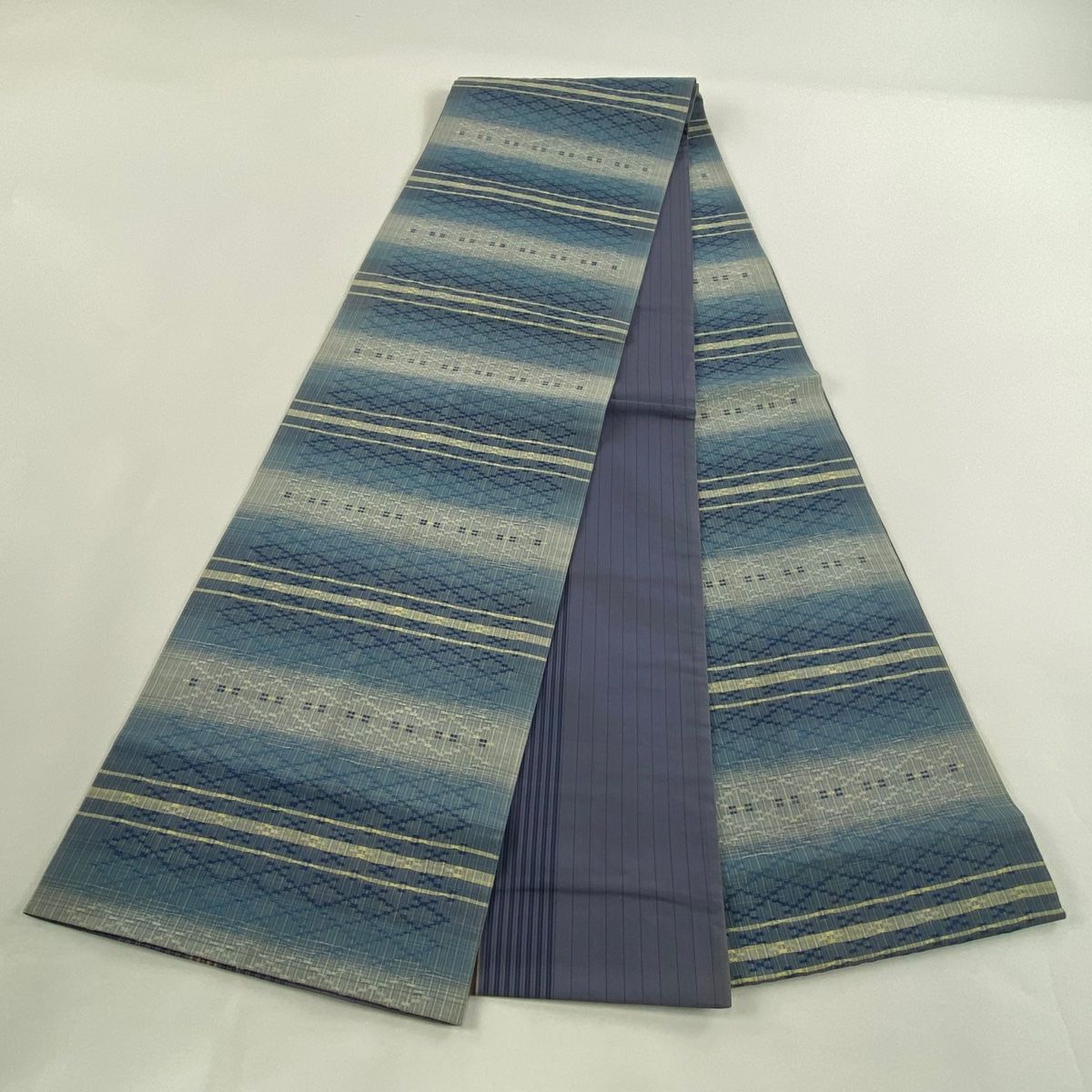 A21 新品　紬地　全通袋帯　美品 秀品 紬縞 幾何学 正絹 A21 新品 紬地 全通袋帯 美品 秀品 紬縞 幾何学 正絹 - メルカリ