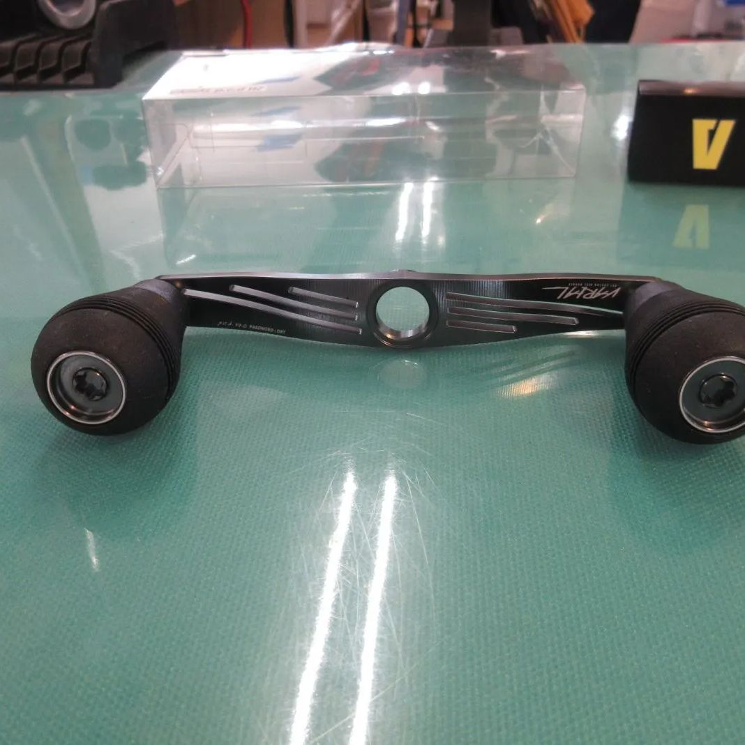 大宮宮原店 店舗併売】【美品】DRT VARIAL PCD117 シルバー