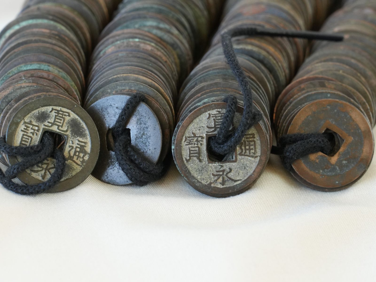 古銭 まとめて 銅銭 穴銭 寛永通宝 アルミ銭 3.7㎏ほど 古銭 穴銭 約