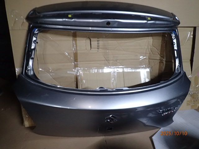 スイフトスポーツ ZC13S ZC33S ZC83S リアゲート バックドア パネル グレーM系