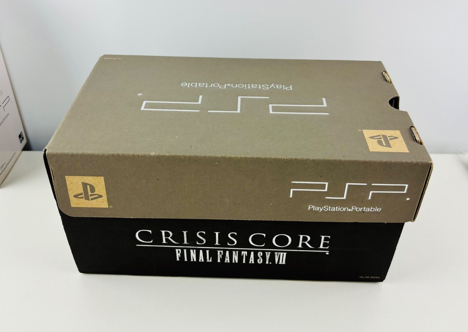 PSP2000 クライシスコア FF 本体 ファイナルファンタジー 7 10th 完備品