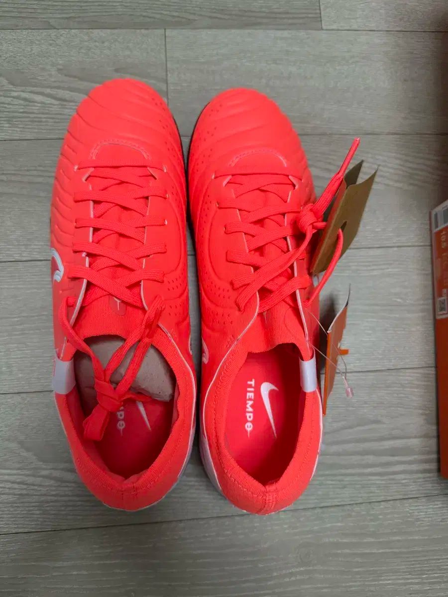 NIKE ナイキ ティエンポ レジェンド 10 プロ 270 レッド 黒