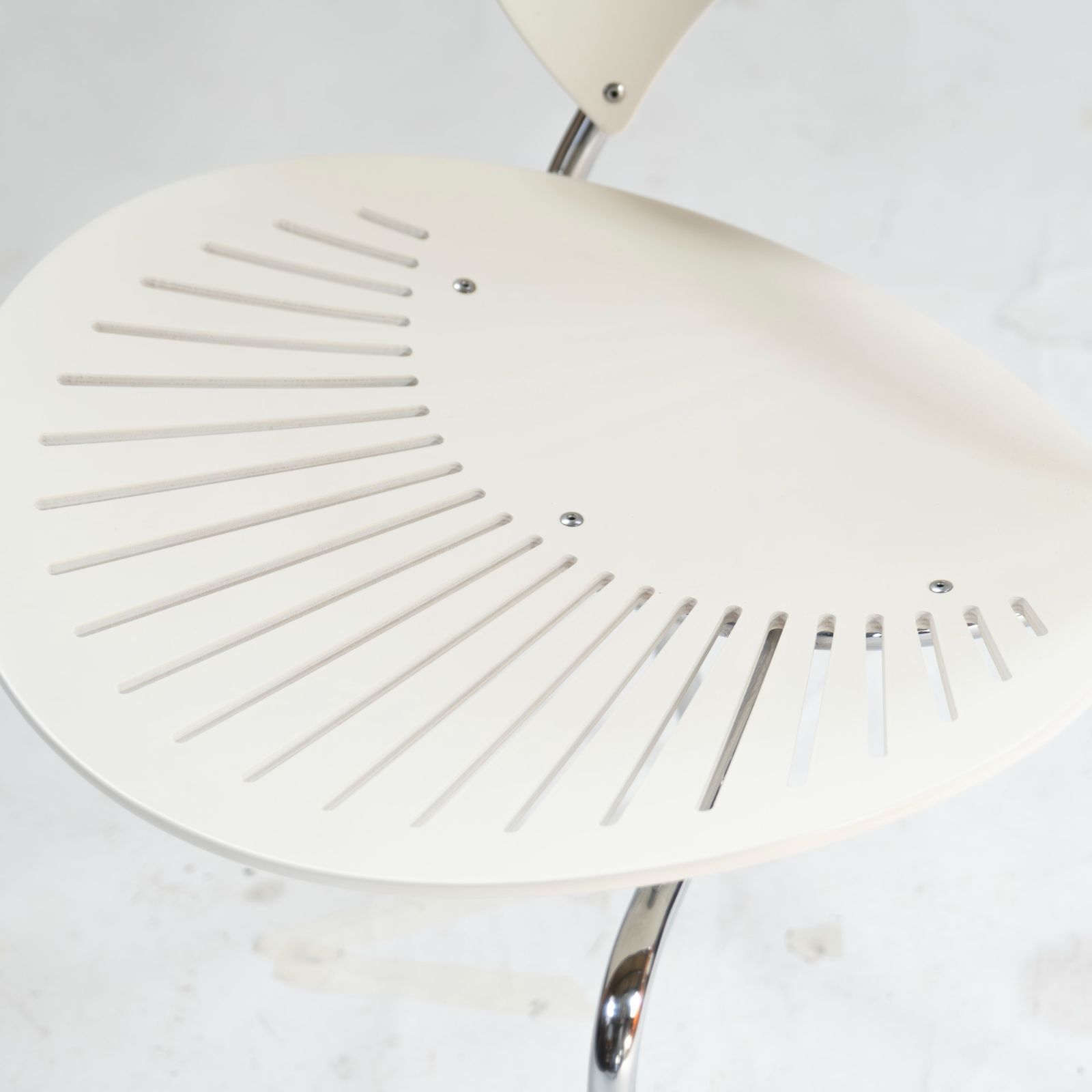 【美品】FREDERICIA  ブレデリシア トリニダードチェア　ホワイト 美品】FREDERICIA ブレデリシア トリニダードチェア ホワイト