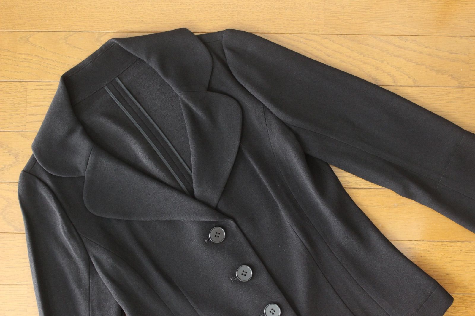 L’EQUIPE YOSHIE INABA ブラックフォーマル スカートスーツ 38 卒業式 入学式 冠婚葬祭 セレモニー レキップヨシエイナバ