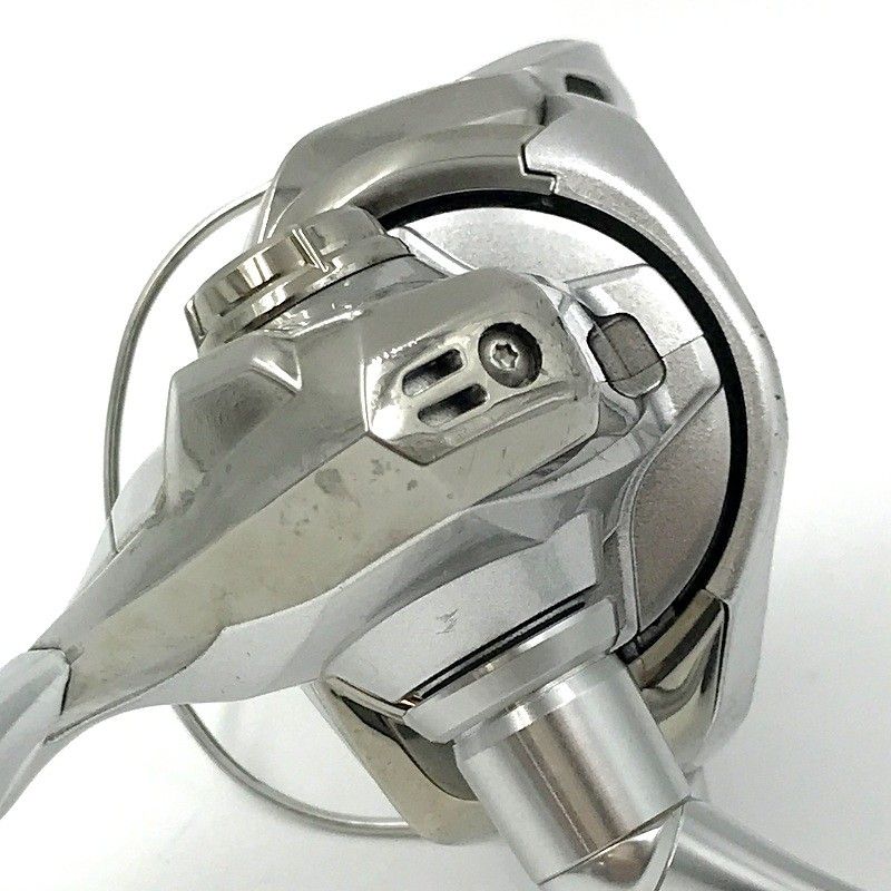 シマノ 19ストラディック 2500SHG 04017 SHIMANO スピニングリール