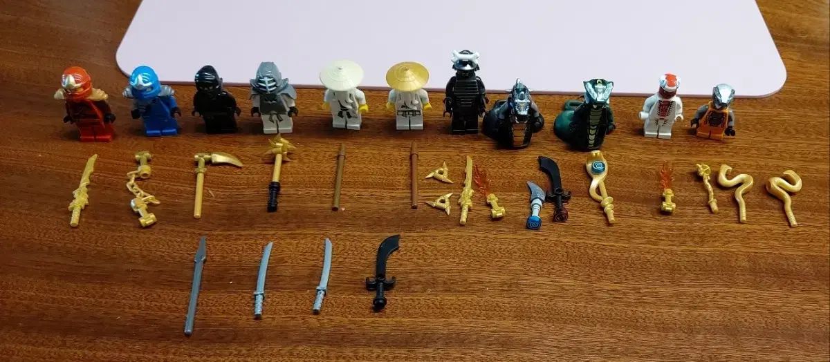 ニンジャゴー フィギュア ニンジャゴー 武器 まとめ売り