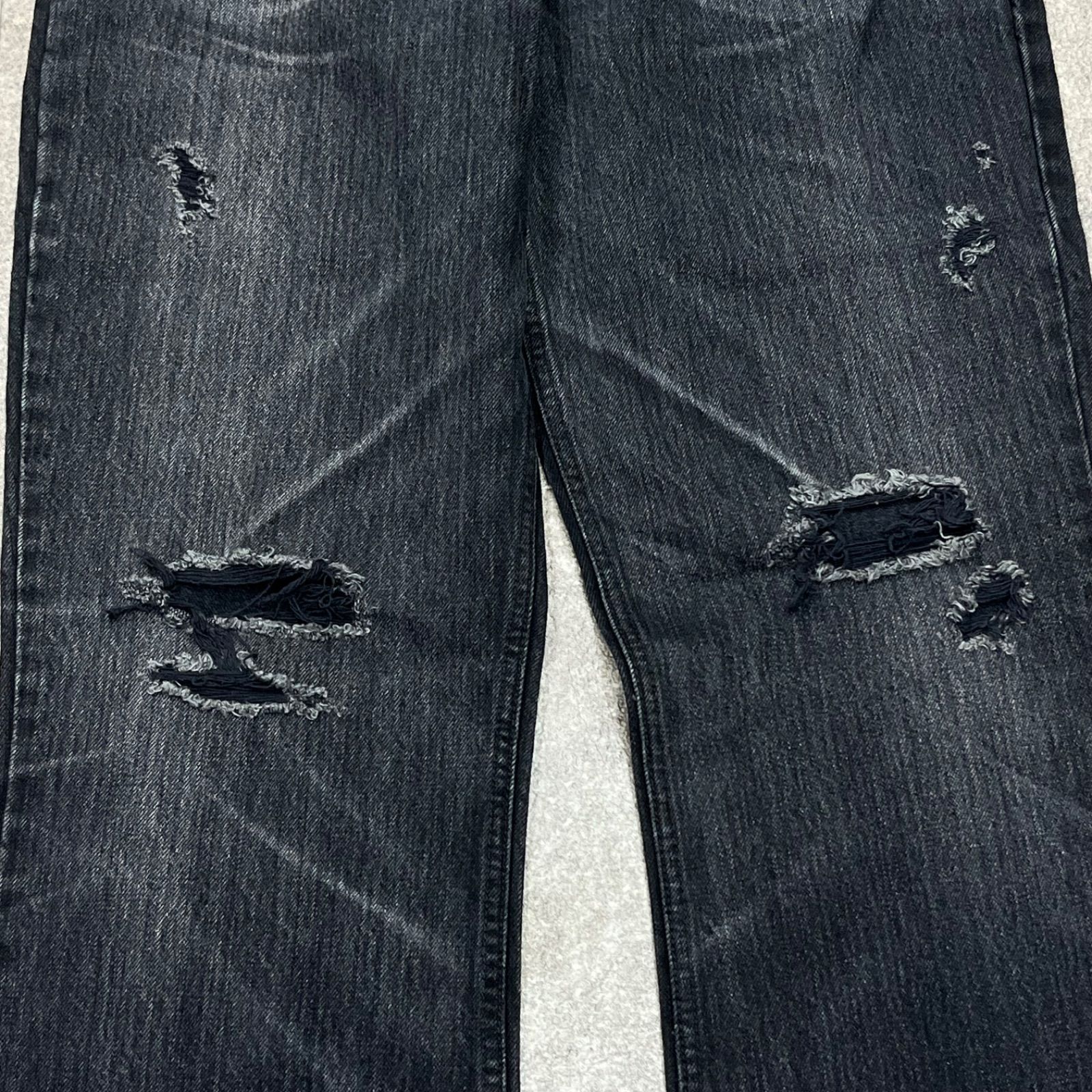 vanquish フレアダメージジーンズ archive 平成 v系 00s vanquish フレアダメージジーンズ archive 平成 v系 00s - メルカリ