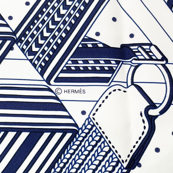 Hermes - エルメス HERMES スカーフ55 バンダナ ジグザグのサングル ス