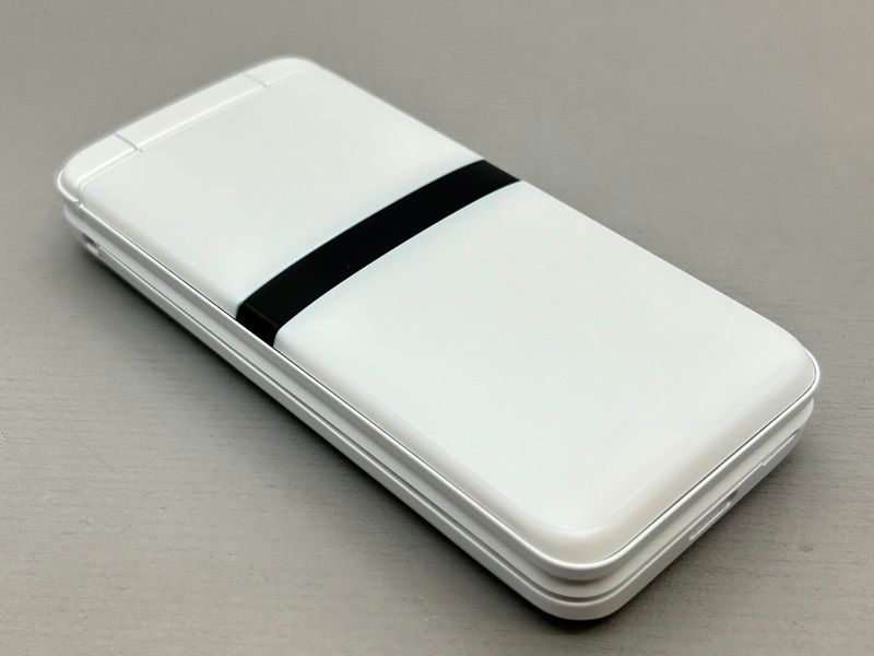 docomo F900iT タッチパネルガラケー docomo F900iT タッチパネルガラケー（NTTドコモ、「F900iT