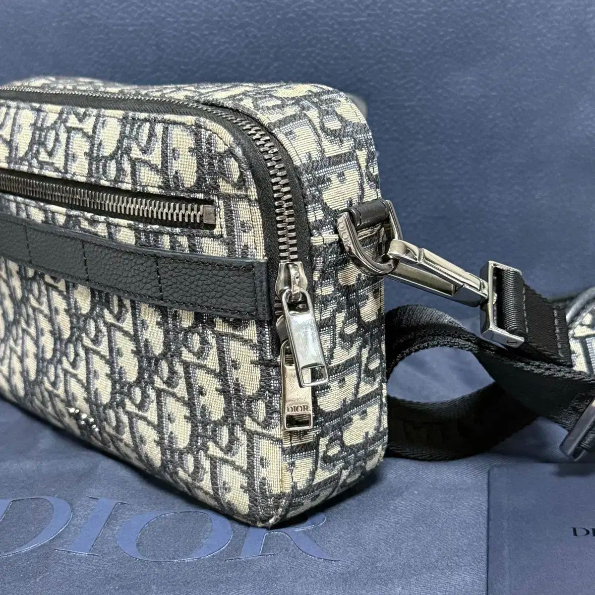 Dior(ディオール) オブリーク サファリ メッセンジャーバッグ