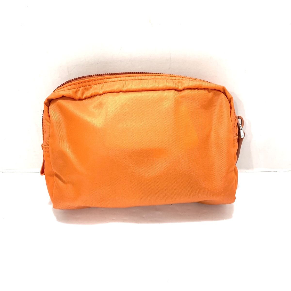PRADA(プラダ) ポーチ美品 - 1N0339 オレンジ ナイロン - メルカリ