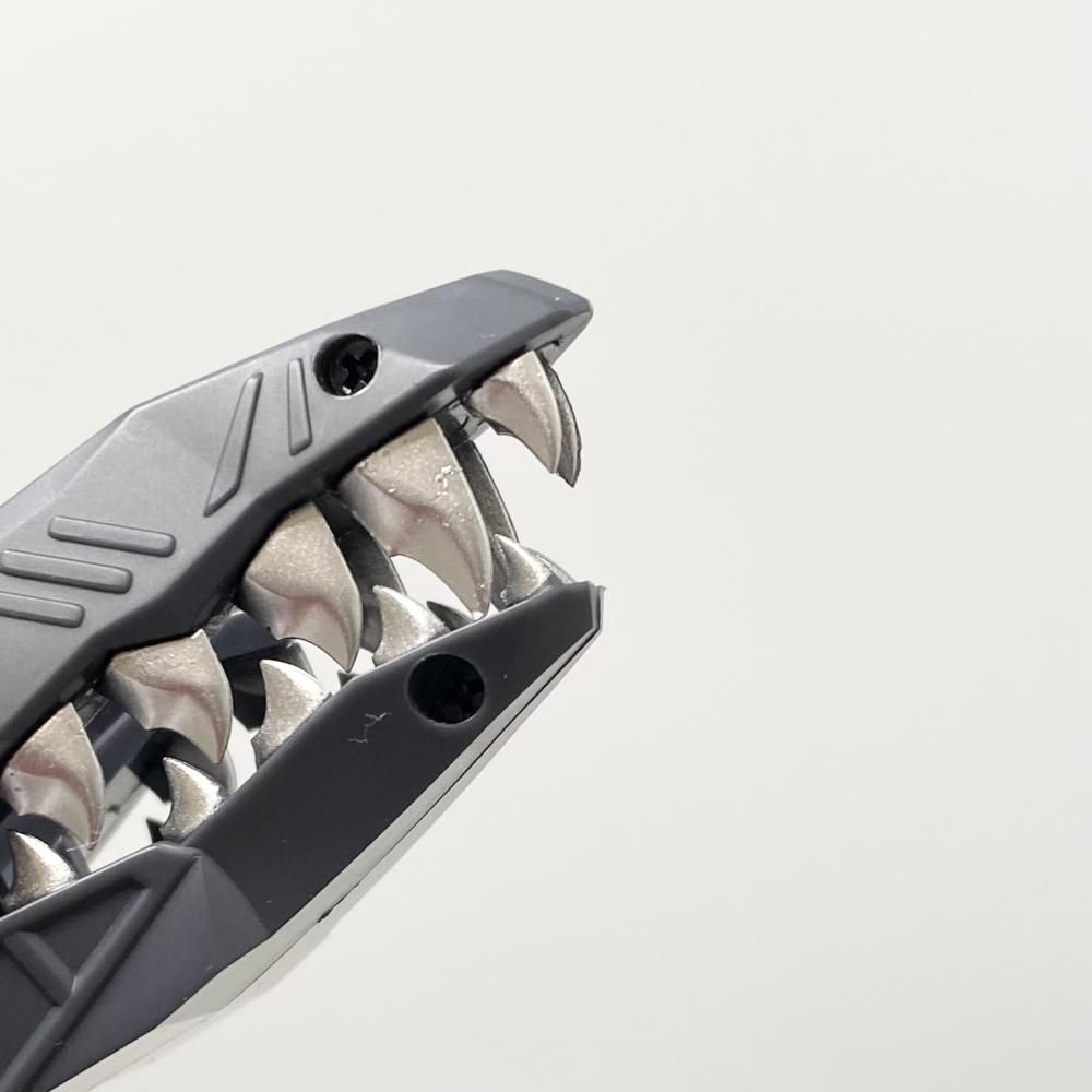 アダマスマキナ AMZ