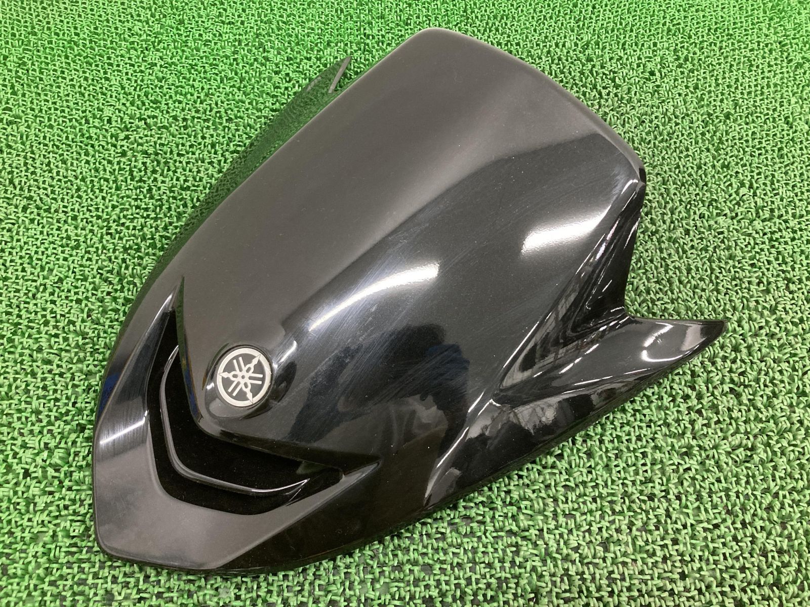 マジェスティS フロントガーニッシュ 黒M 1DK ヤマハ 純正 中古 バイク 部品 SG52J コケキズ無し 割れ欠け無し フロントカウル