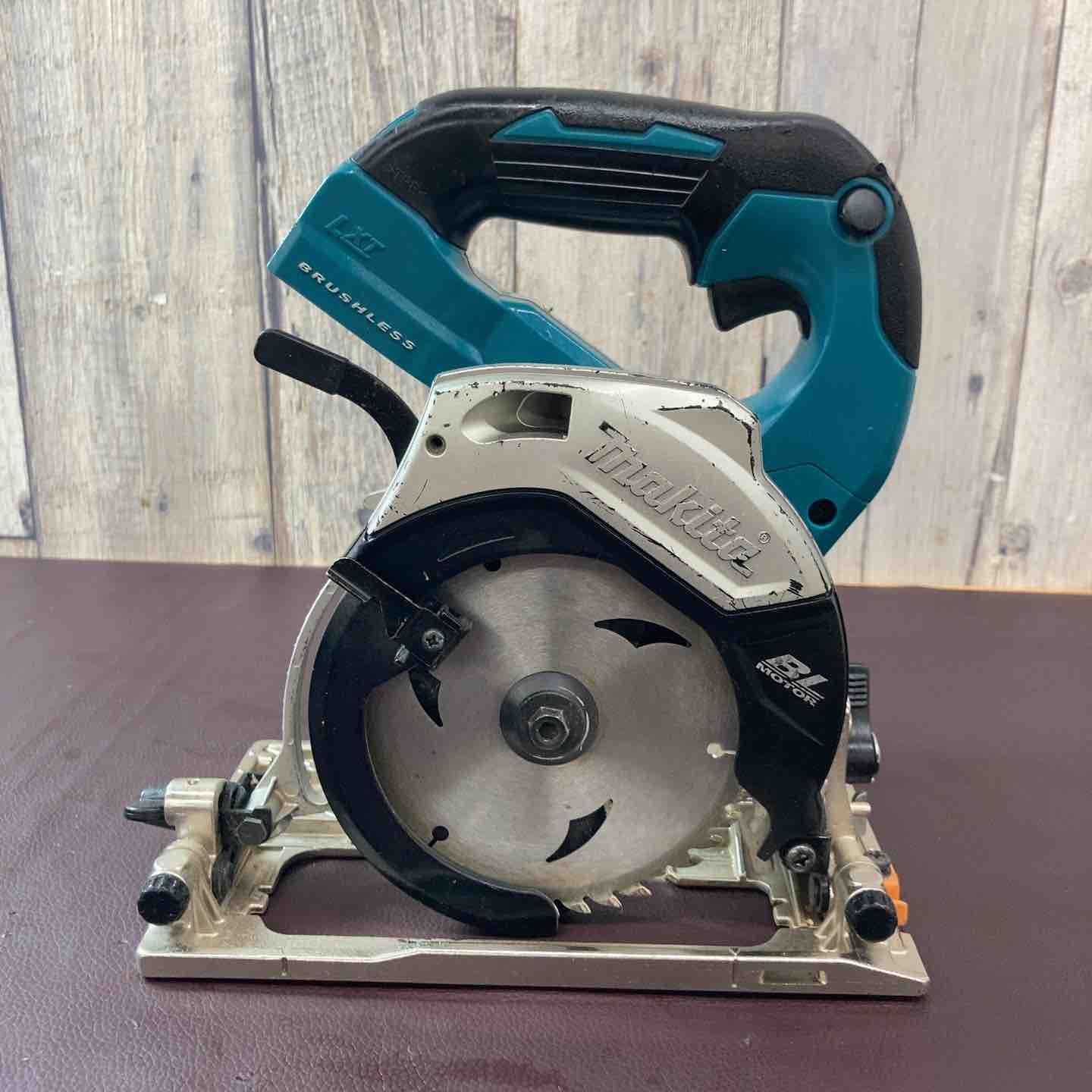 中古品】 マキタ(makita) 18V コードレス丸のこ HS474DZ 【東大和店 