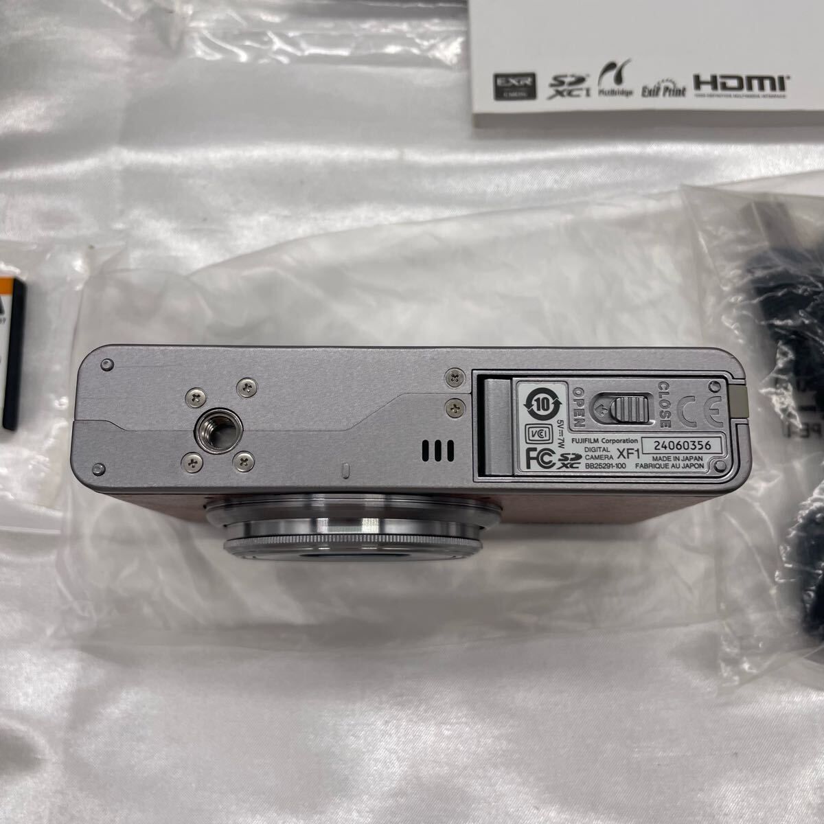 【ジャンク品】FUJIFILM XF1 コンパクトデジタルカメラ FUJIFILM XF1 デジタルカメラ ジャンク 部品取り用 おしゃれ