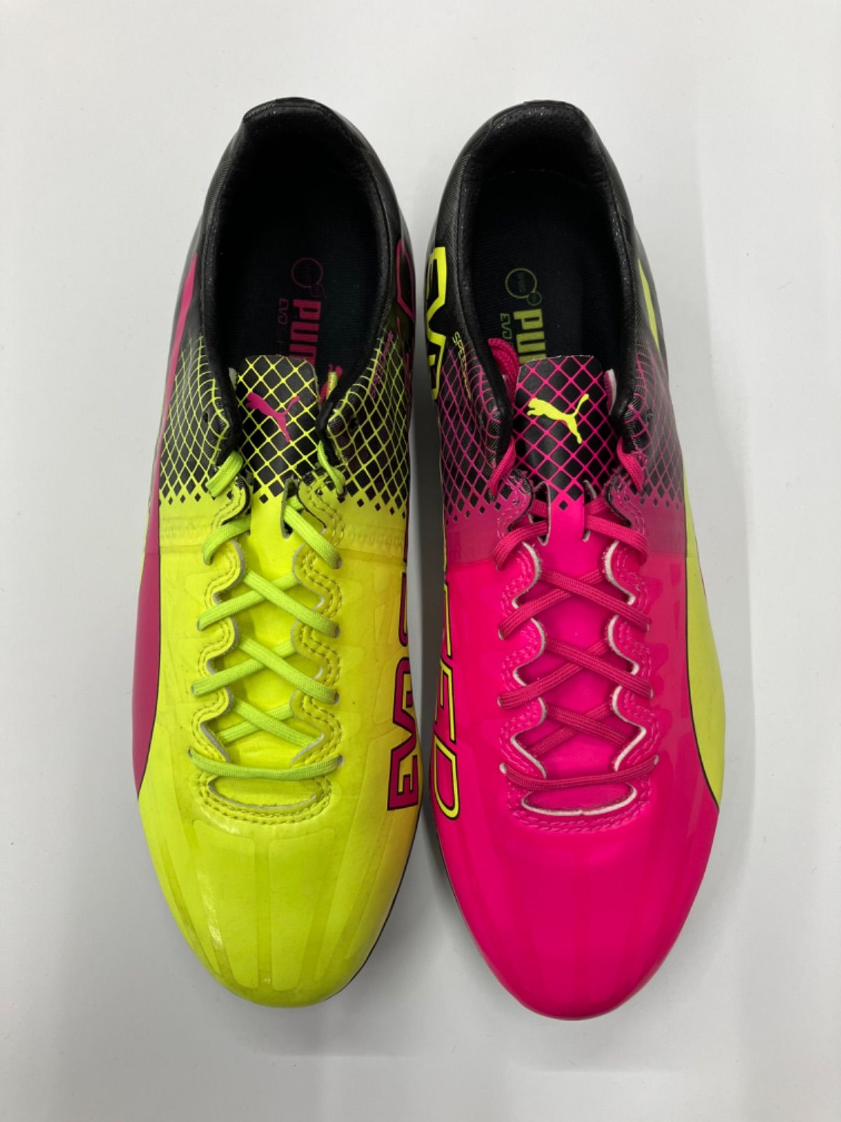 プーマエヴォスピード EVO SP シューズ ピンク/イエロー