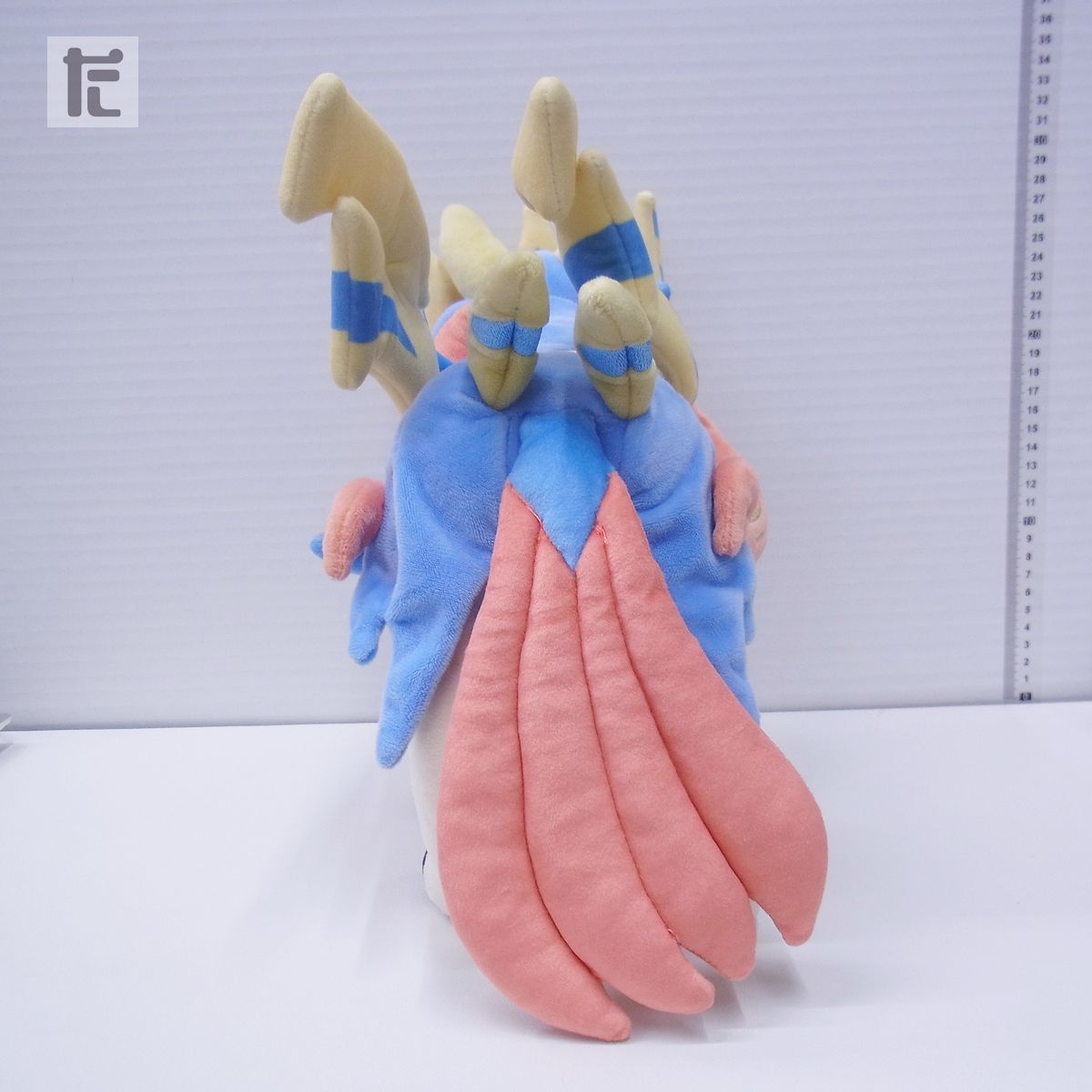 ポケモン　ザシアン　ぬいぐるみ 楽天市場】ポケモンセンターオリジナル ぬいぐるみ ザシアン 23