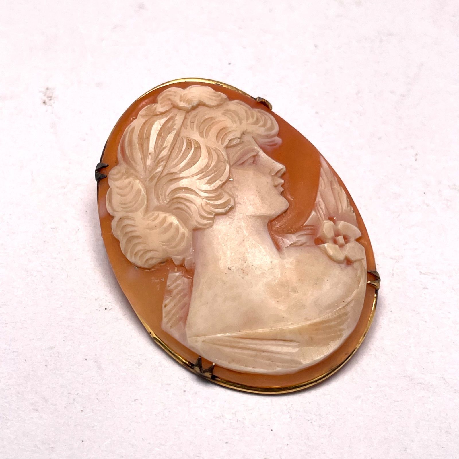 カメオ CAMEO ブローチ ヴィンテージ 美品 です（ケース付き ...