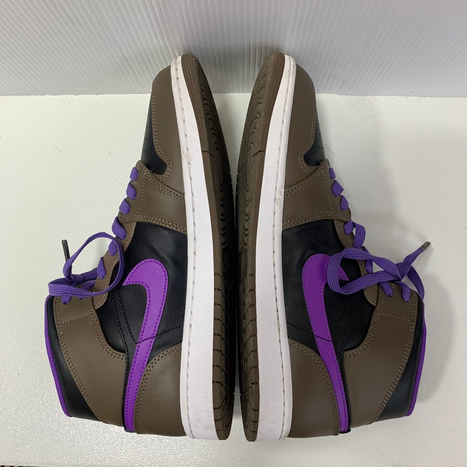 ナイキ NIKE エアジョーダン1 ミッド パロミノ Air Jordan 1 Mid ナイキ NIKE エアジョーダン1 ミッド パロミノ Air Jordan 1 Mid