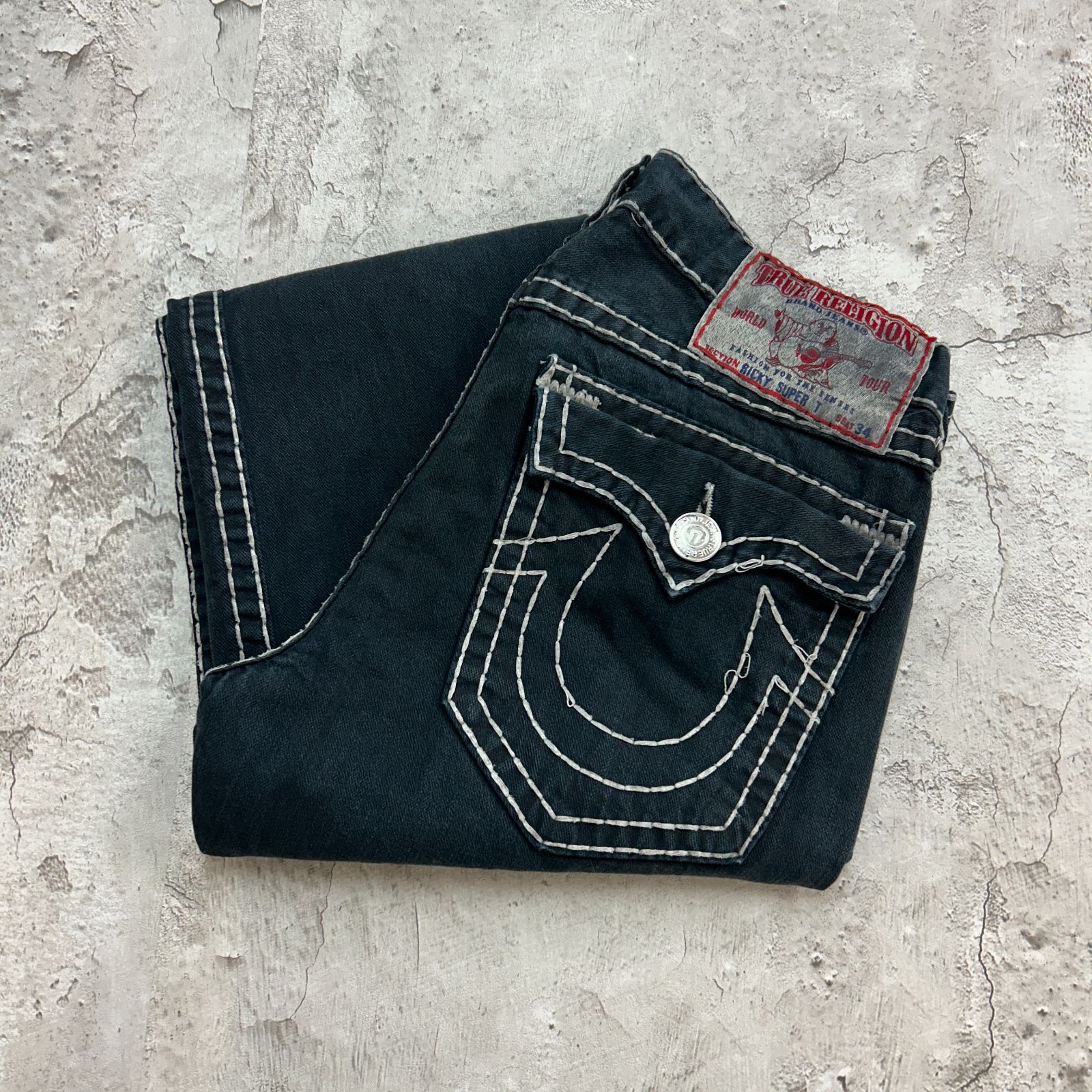 TRUE RELIGION ブラックデニム 白ステッチ トゥルーレリジョン