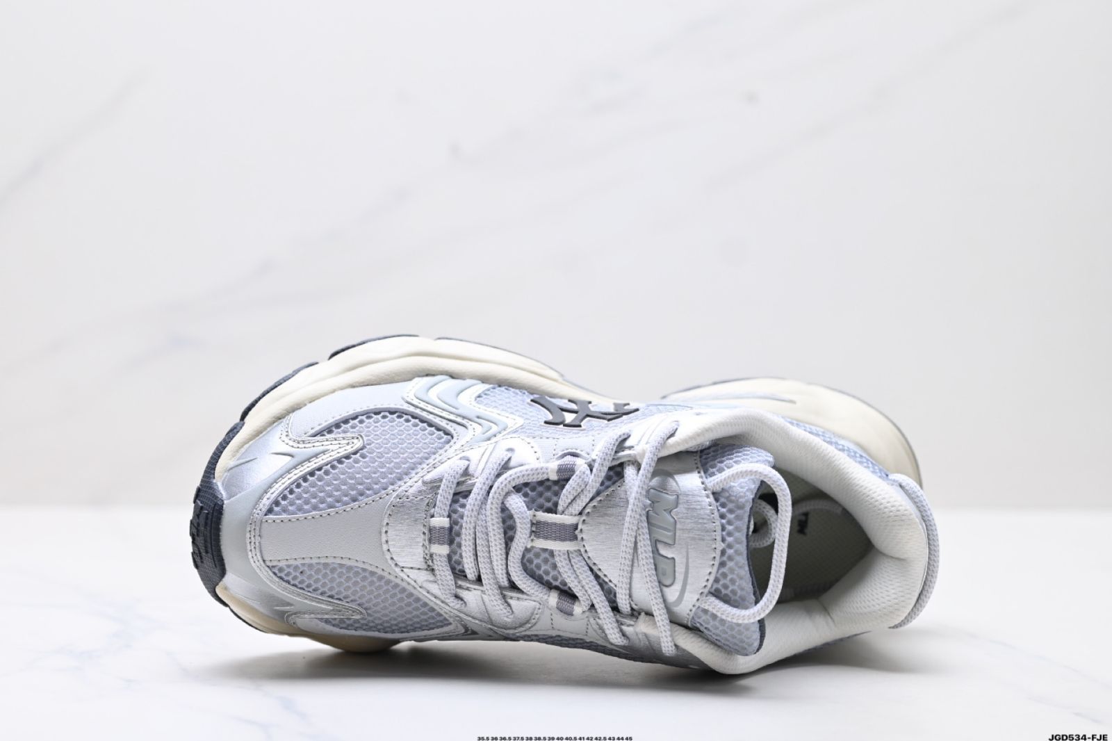 MLB CARGO CHUNKY MLB カーゴ チャンキー New York Yankees ニューヨーク ヤンキース ファッション性のあるバーサタイルなカジュアルスポーツトレンド 滑り止め 耐磨耗 ローカット ダディーシューズ-MM輸入