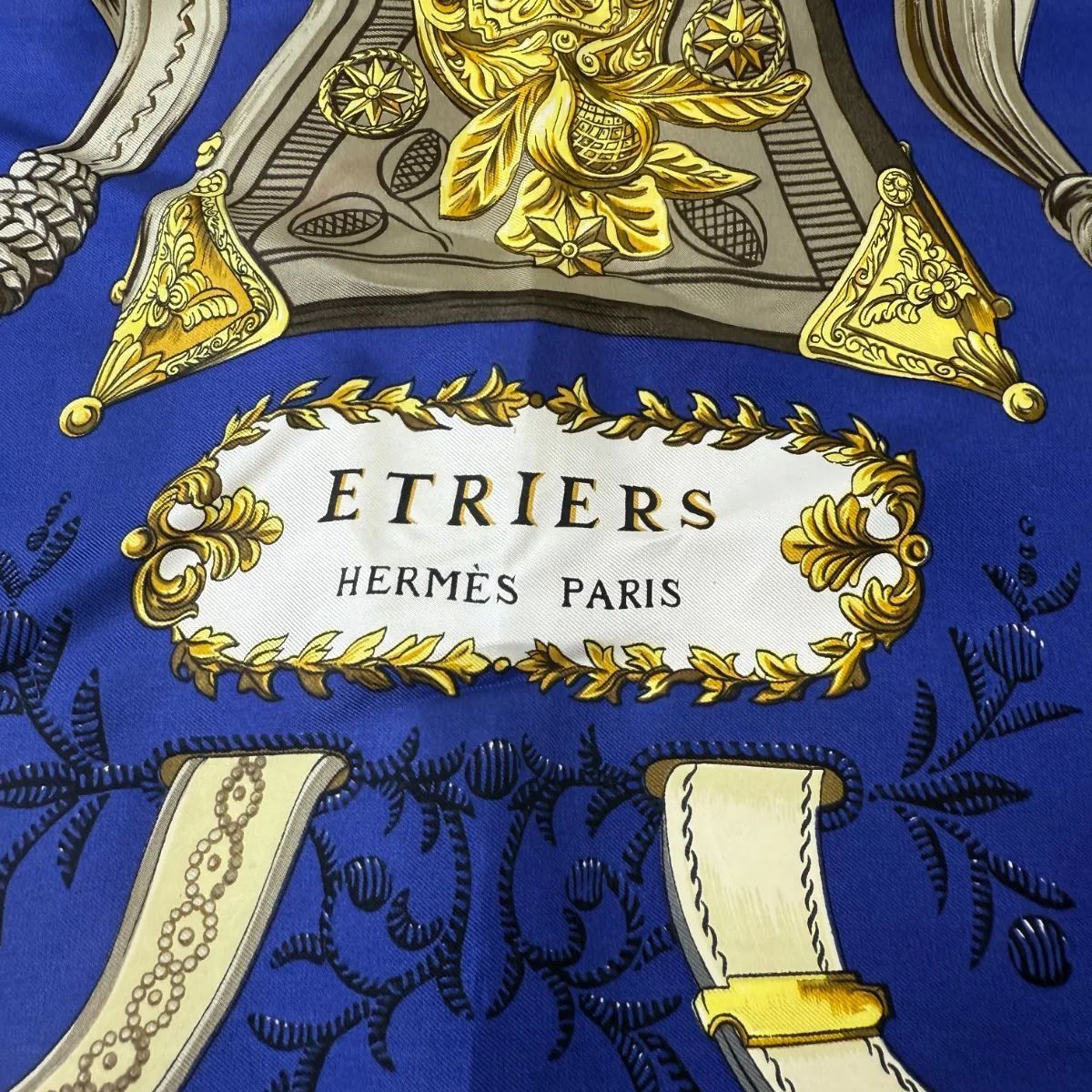 HERMES エルメス カレ90 ETRIERS エトリエ 鎧柄 馬具柄 シルク SILK